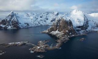 第一次使用茶杯狐时的真实感受：资源更新节奏、分类结构与整体使用体验（新手向）